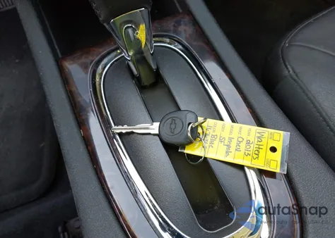 2013 Chevrolet Impala Ltz z USA, uszkodzony, nr VIN 2G1WC5E37D1166312